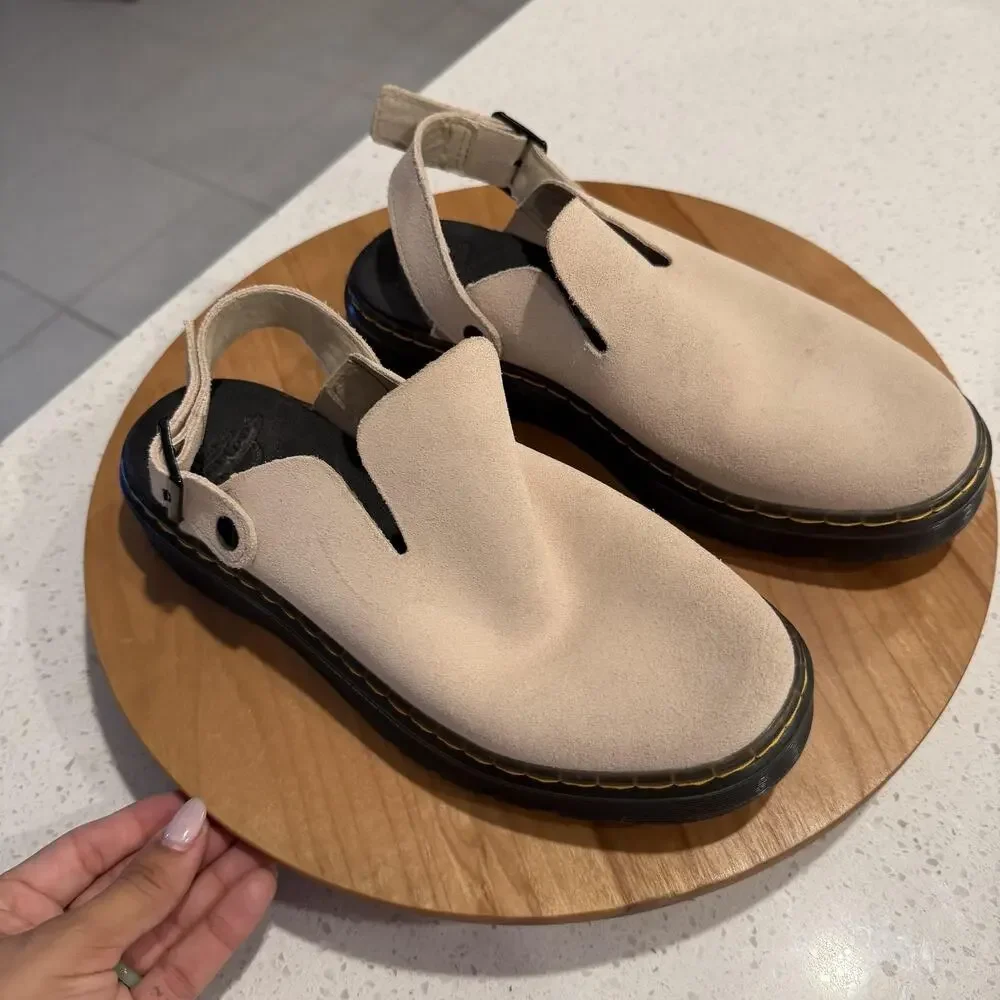 Dr Martens Sandals Mens 8 Carlson Suede Beige Slingback Slip On Mules Relaxed